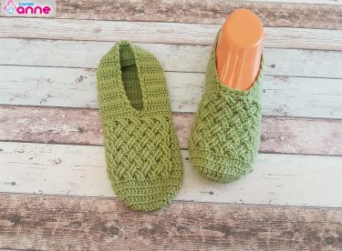 Knitting ladies boots pattern free