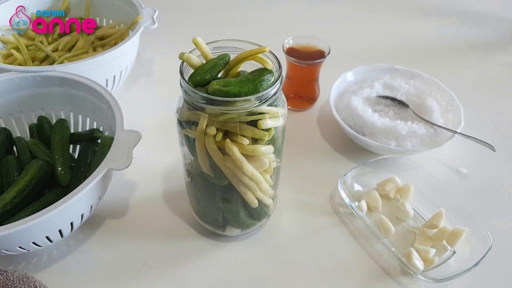 Practical pickle making with boiling water