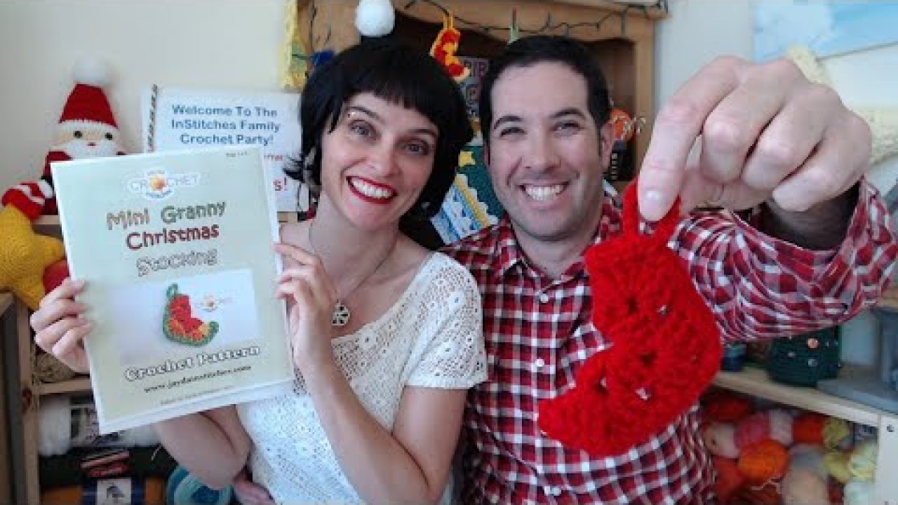 Christmas In July! (Mini Granny Stocking) – InStitches Family Crochet Party – Ep. 9