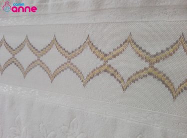 Bargello Towel Processing