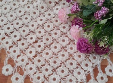 Daisy shawl pattern
