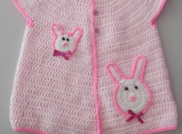 Baby vest pattern with bunny