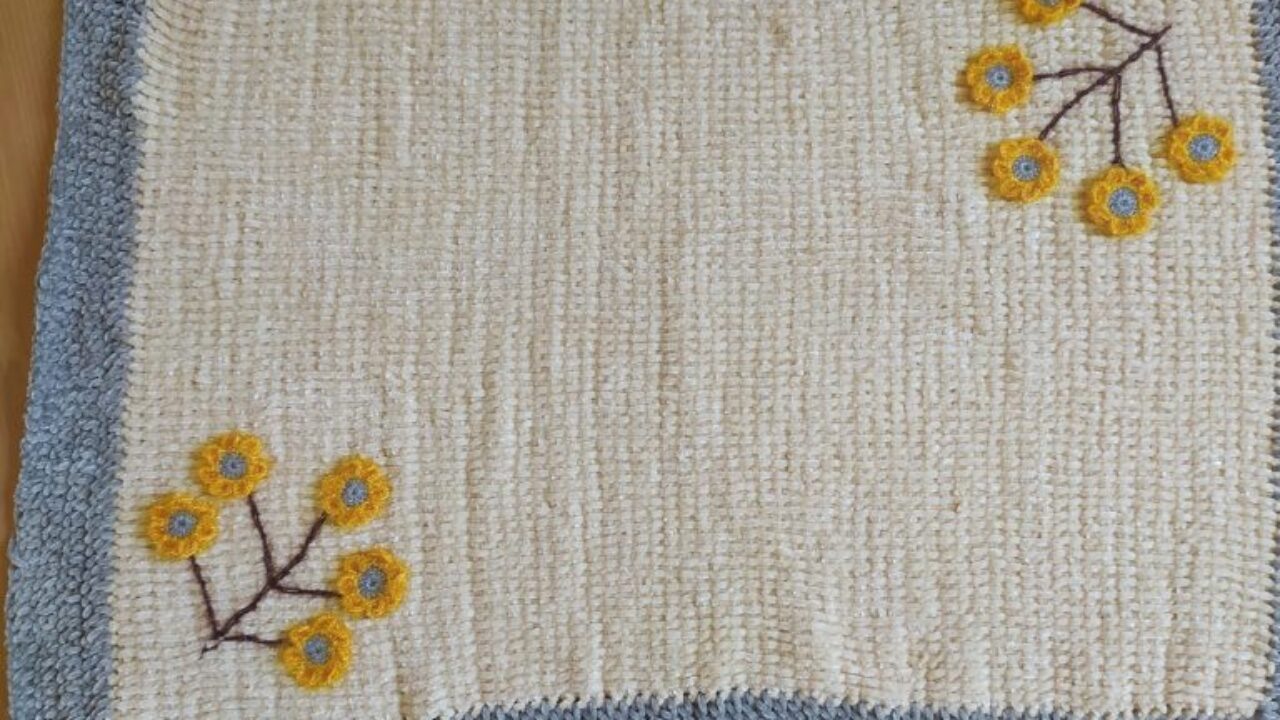 Easy Mop-Blanket Making With Velvet Rope