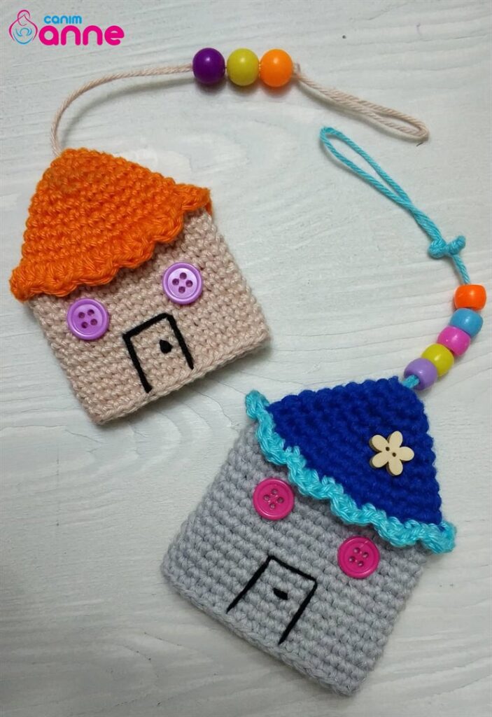 Crochet keychain CAMOMILE . Do you like? : r/Amigurumi